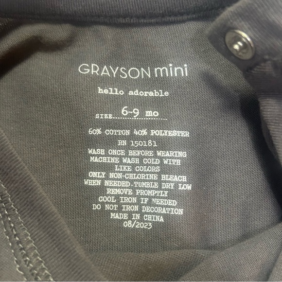 💫NWT GRAYSON MINI Bundle of 2 Super Soft Baby Tees/Adorable Print - Picture 10 of 10